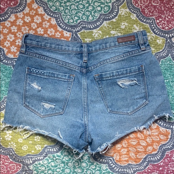 High Waisted Medium Wash Denim Shorts - Picture 2 of 2